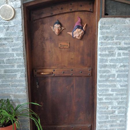Bed and Breakfast Lo Scoiattolo à Giaveno Extérieur photo